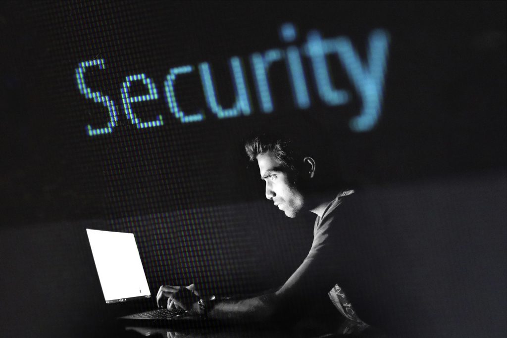 ¿Qué debo hacer para cumplir con la nueva ley de protección de datos?